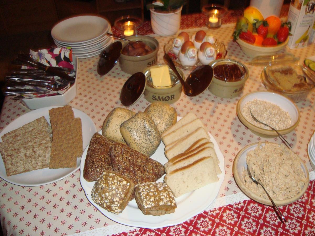 Det Gule Hus Bed and Breakfast Stöllet Exteriör bild