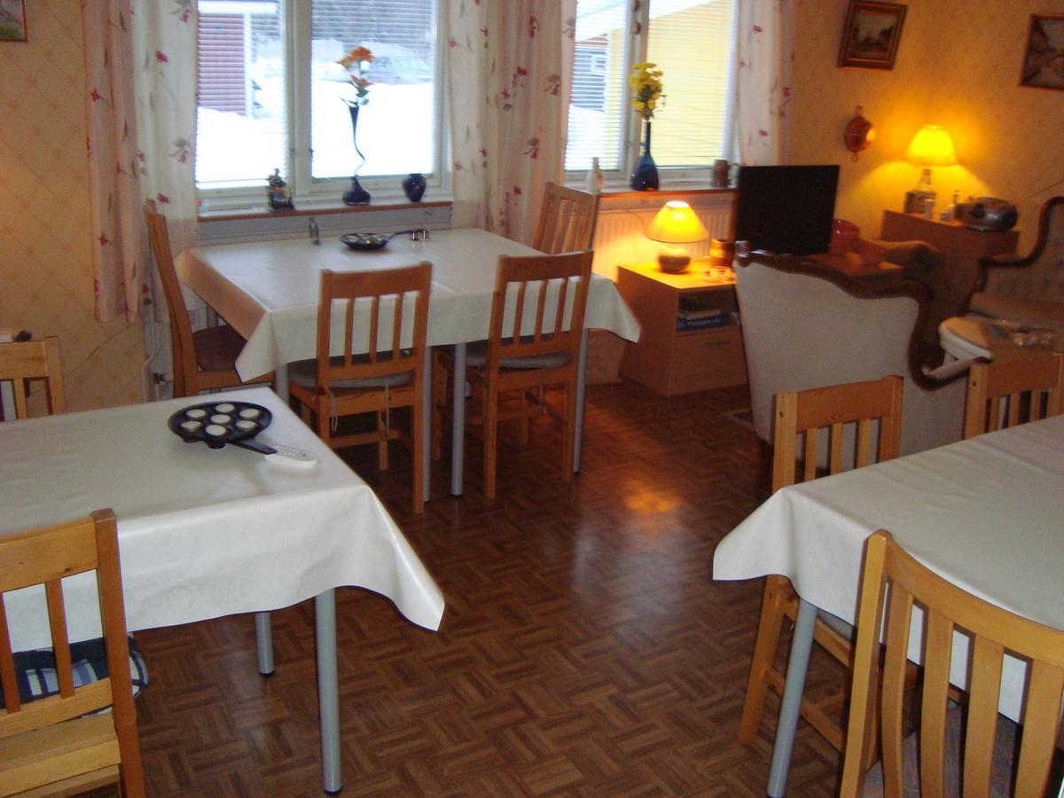Det Gule Hus Bed and Breakfast Stöllet Exteriör bild