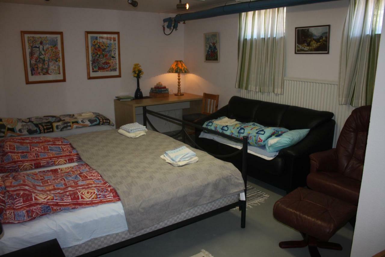 Det Gule Hus Bed and Breakfast Stöllet Exteriör bild