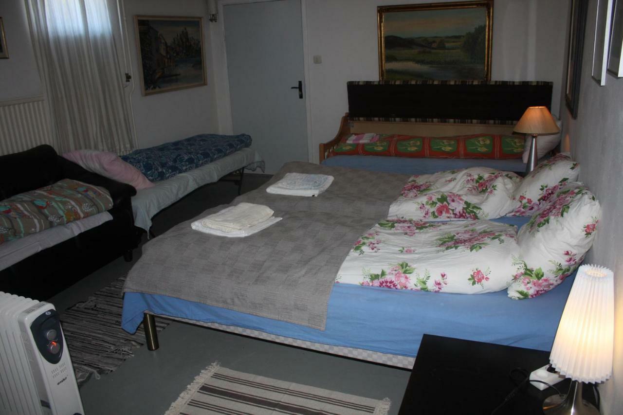 Det Gule Hus Bed and Breakfast Stöllet Exteriör bild